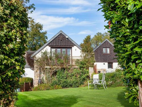 Sticklepath House | Uk45543-The Threshing Barn