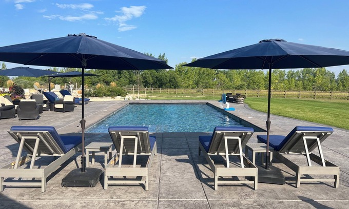 Fort Collins House | Ultimate Family Retreat: Resort-Style Living, Lake & Mountain Views, Sleeps 20+
