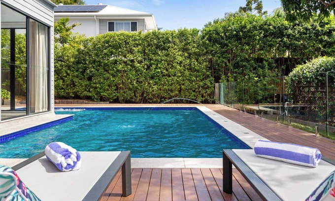 Carina House | Ultimate Family Retreat|Long Stays|Pet Friendly