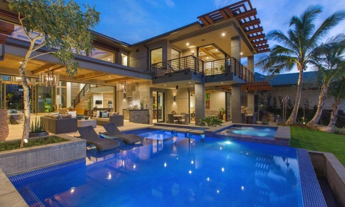 Hawaii Kai House | Ultimate Oceanfront Luxury Living with Pool and Hot Tub