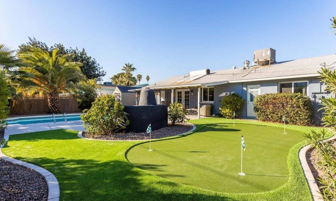 Scottsdale Highlands Estates House | Ultimate Old Town Scottsdale 3 Bedroom Oasis With Heated Pool