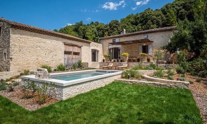 Sauzet House | Ultimate Provencal farmhouse in Provence