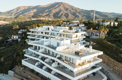La Gaspara Apartment | Ultimate Rentals - Casa one80 - Charming 2BR Apartment - Terrace & Parking