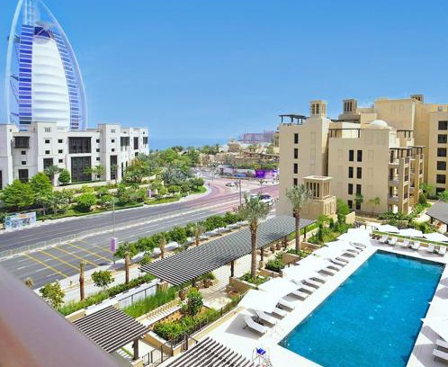 Umm Suqeim 3 Apartment | Ultimate Stay/Burj Al Arab View/Brand New/Amazing Pool with a View/Perfect Holiday/Madinat Jumeirah/2 BDR