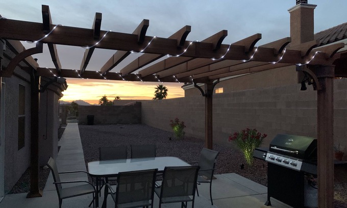 Sunridge Estates House | Ultimate Sunridge Estates Large Family Getaway! 6 Minutes to Lake Mohave!