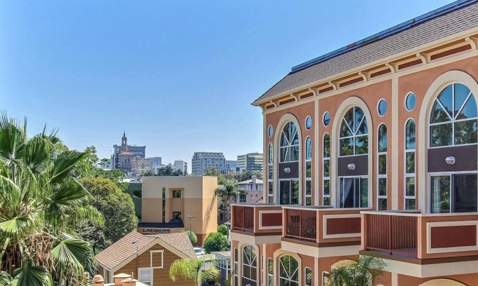 Downtown San Jose Condo | Ultimate Urban Retreat