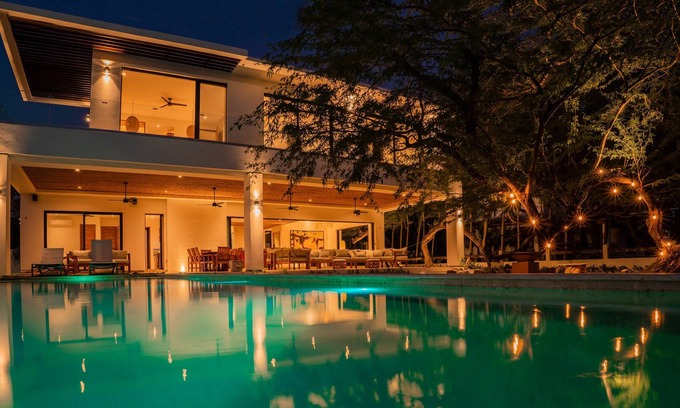 Playa Colorado Villa | Ultra Deluxe Surf Front Estate @Colorados