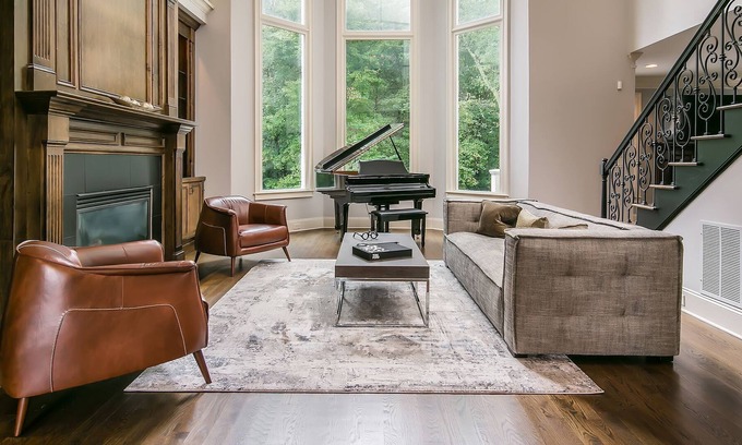 Atlanta House | Ultra Luxurious Cul De Sac Executive, Family Home.