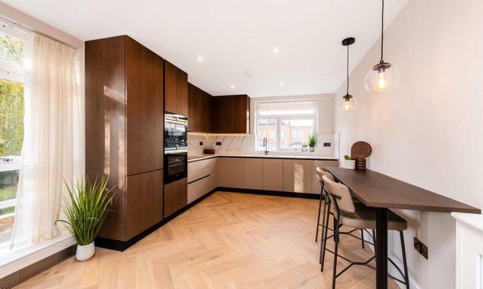 Swiss Cottage Apartment | Ultra Luxury Central London 3bed Apartment