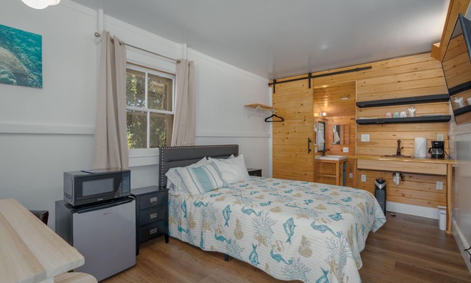 Hawi Apartment | Ulu Studio - Feel Hawaii stay in Historic Hawi Now