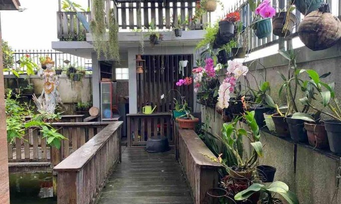 Mambal House | Umah Kayu, 2 bedroom with parking area and kitchen