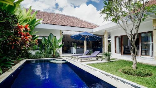 Umalas Villa | Umalas Retreat - FREE COOK up to 8 hours per day - 2 or 3 bedroom private pool villa between Canggu and Seminyak