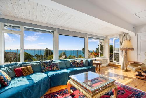 Teignmouth House | Umbrella Pines - Clifftop Home, stunning Views