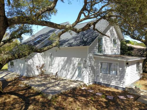 Shalimar House | Un Poquito Paraiso