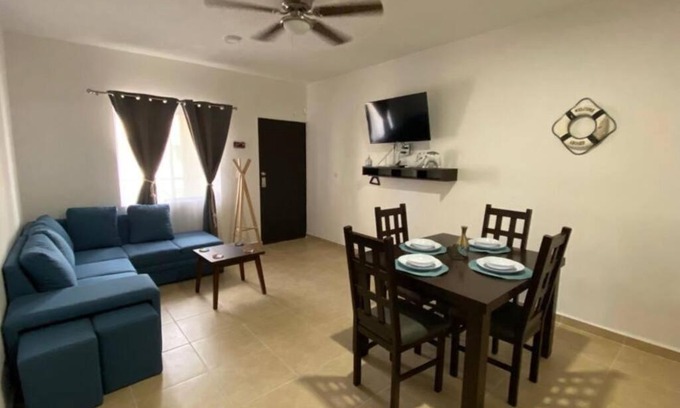 Puerto Juarez Apartment | Un Rinconcito en Playa, Entire Apartment