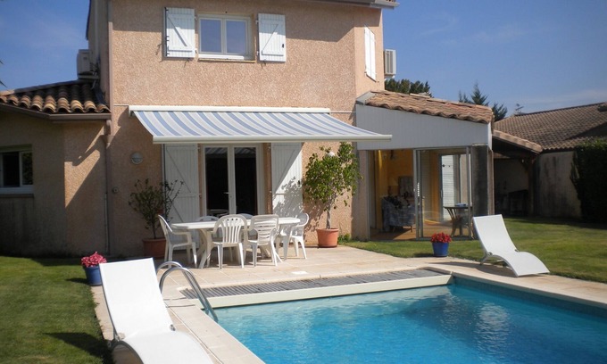 Saint-Simon House | Under the sun of South West France.