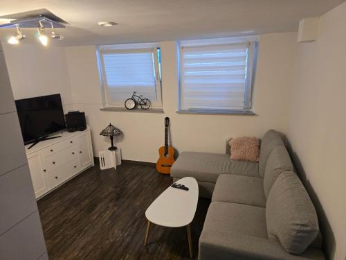 Essen-Borbeck-Mitte Apartment | Underground Elegance