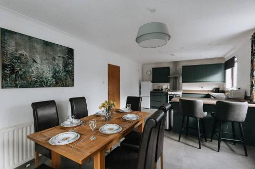 Kendal House | UNDERWOOD COTTAGE - Peaceful House in Kendal with views of Cumbria