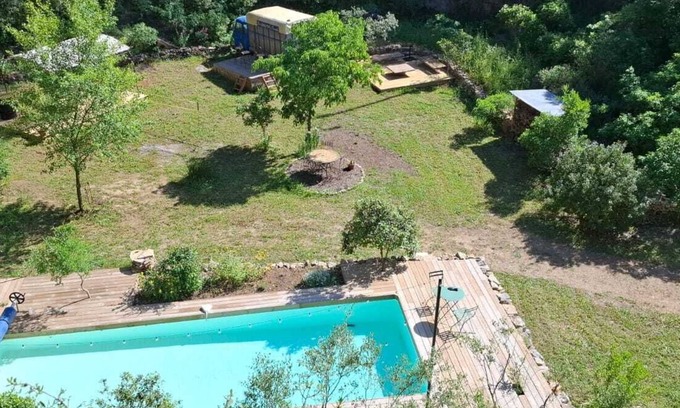 Cuers House | Une Maison Tout Confort, son Grand Terrain Nature et sa Piscine Juste Pour Vous!