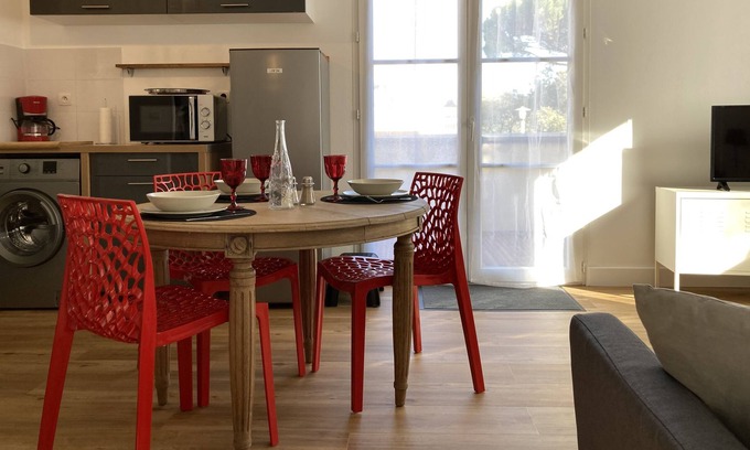 Perigny Apartment | Une Terrasse à Périgny