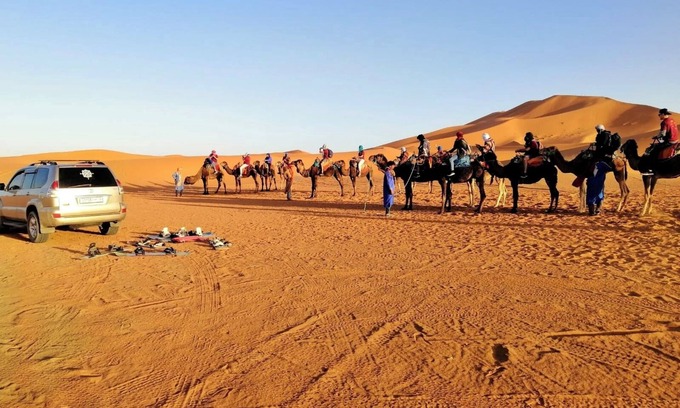 Merzouga RV Rental | Unforgettable night in luxury aunts in the Merzouga dessert!