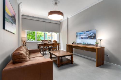 Copacabana Apartment | Unhotel - Apartamento Moderno Home Office - Praia e Metrô