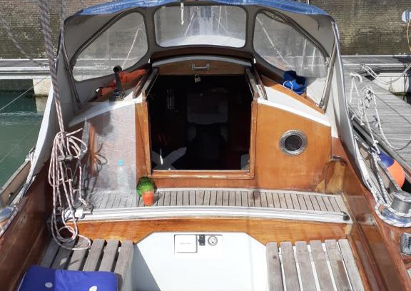 Vlissingen Boat Rental | Uniek verblijf aan zee