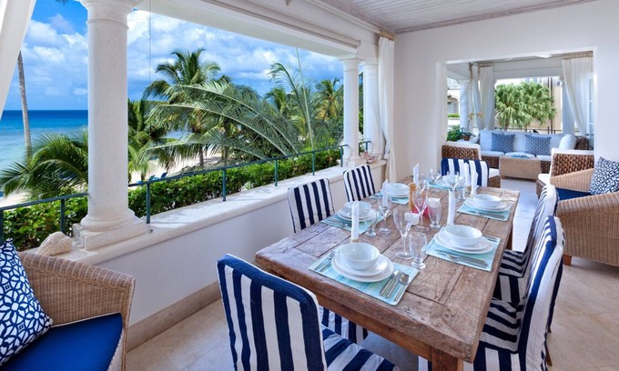 Schooner Bay Apartment | Uninterrupted Beachfront Views - Schooner Bay 207 (1 bed)