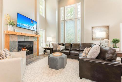 Midvale House | Union Duplex Woods and Spruces in Salt Lake with Hot Tub