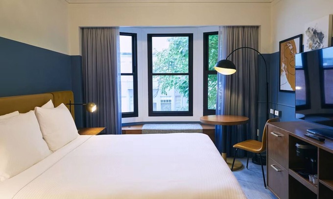Theater District Hotel | Union Square Room in Boutique SF Hotel Near Wharf & Grace Cathedral