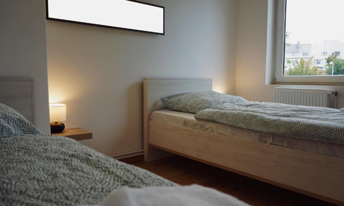 Geestendorf Apartment | unique: 5 bedroom - 2 Bathroom - kitchen - central
