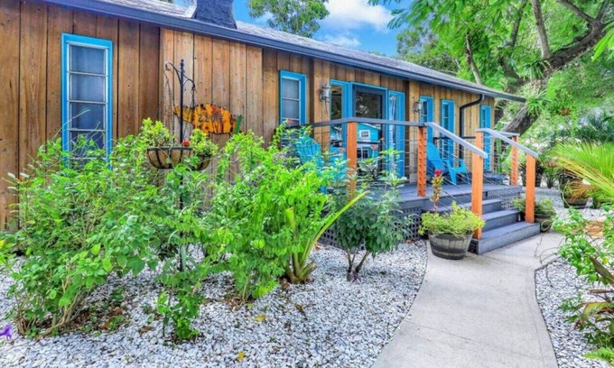 Altamont Manor House | Unique Downtown Home in Historic Fort Myers