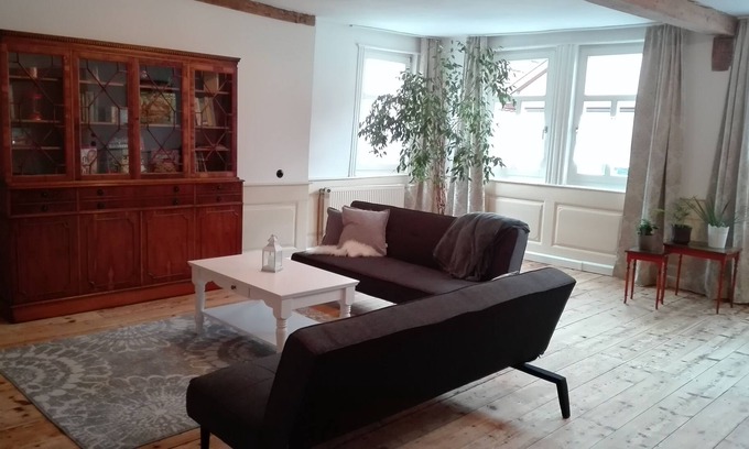 Wertheim Apartment | Unique, historical holiday apartment 130 square meters - nobility & family