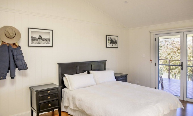 Kangaroo Valley House | Unique Location Stop the World and Truly Relax