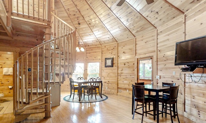 Sevierville Cabin | Unique mountain view cabin with private hot tub, deck & air hockey