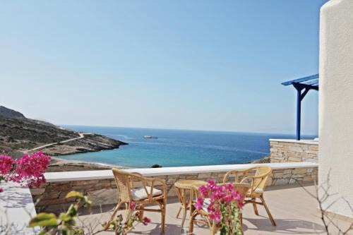 Ios Villa | Unique Off Grid Seafront Villa