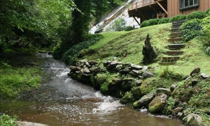 Cullowhee House | Unique Waterfall House Nestled in Mountains