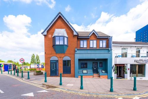 Eccles Apartment | uniquejoe properties