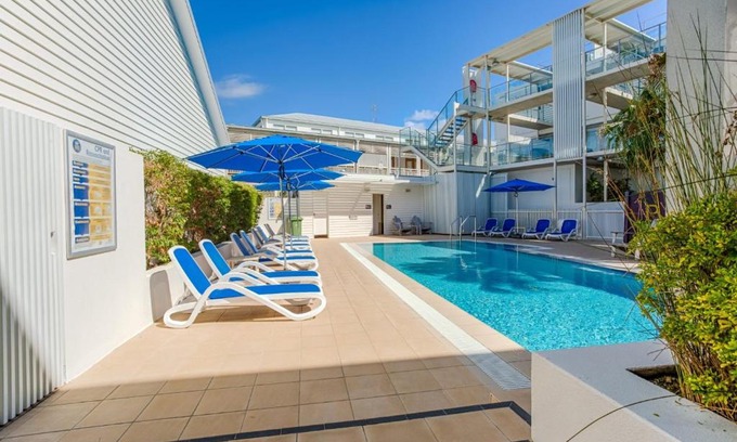 Rainbow Beach House | Unit 101 Plantation Resort Rainbow Beach