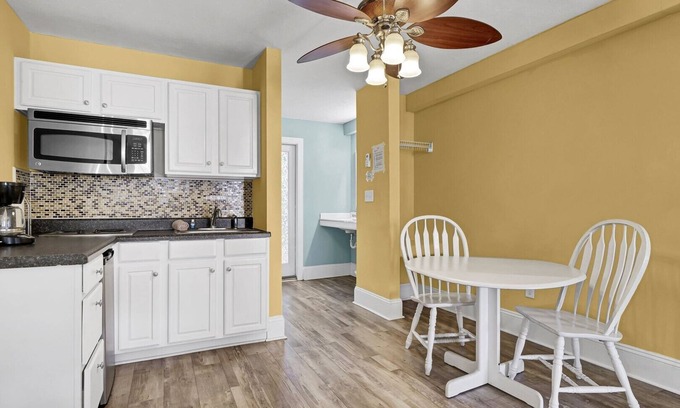 Surf City House | Unit 114SD at Tiffany's Motel