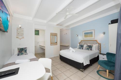 Nelly Bay Apartment | Unit 136 Amaroo Standard Twin Studio Apartment