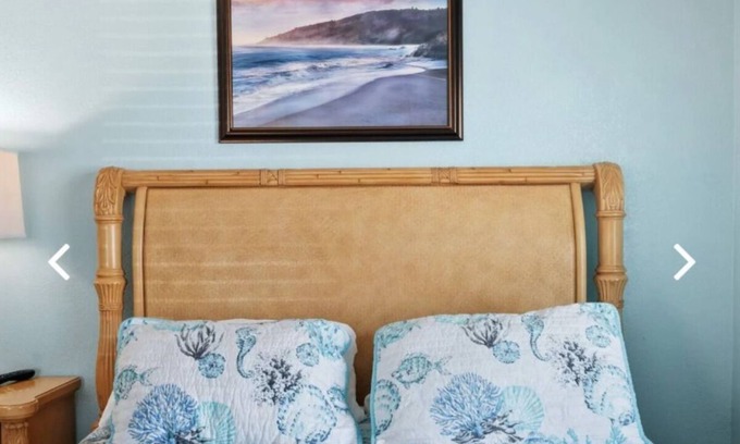 Nokomis Apartment | Unit 32: Bayside One Bedroom
