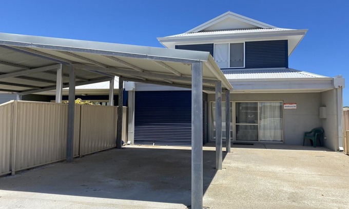 Jurien Bay Villa | Unit 54 Seafront Estate