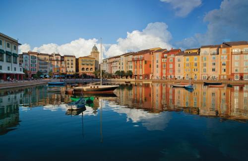 Florida Center Resort | Universal's Loews Portofino Bay Hotel