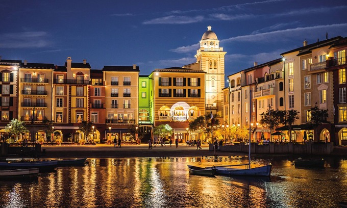 Florida Center Hotel | Universal’s Loews Portofino Bay Hotel