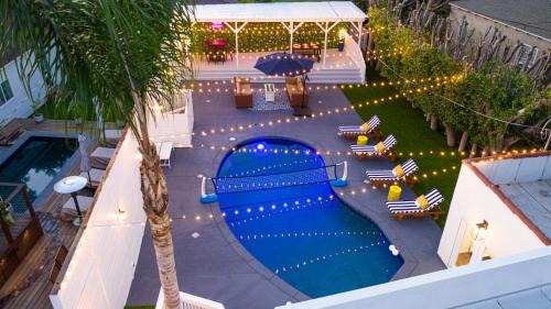 Studio City Bed & Breakfast | Universal Studios Villa with Pool & Guesthouse