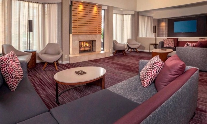 Newark Hotel | University Delaware Museums Tour! Kid-friendly Accommodation! Parking is FREE!