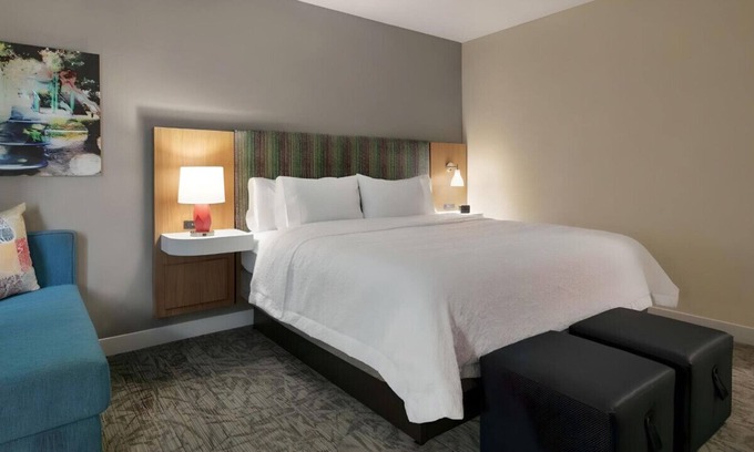Johns Creek House | Unlock a Pampering & Romantic Escape! Pool, Gym