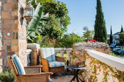 Laguna Beach House | Unparalleled Villa Apartment in an Enchanting Village