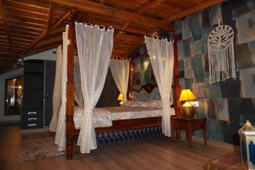 Nainital Ski Chalet | Unravel 2BR Attic Floor